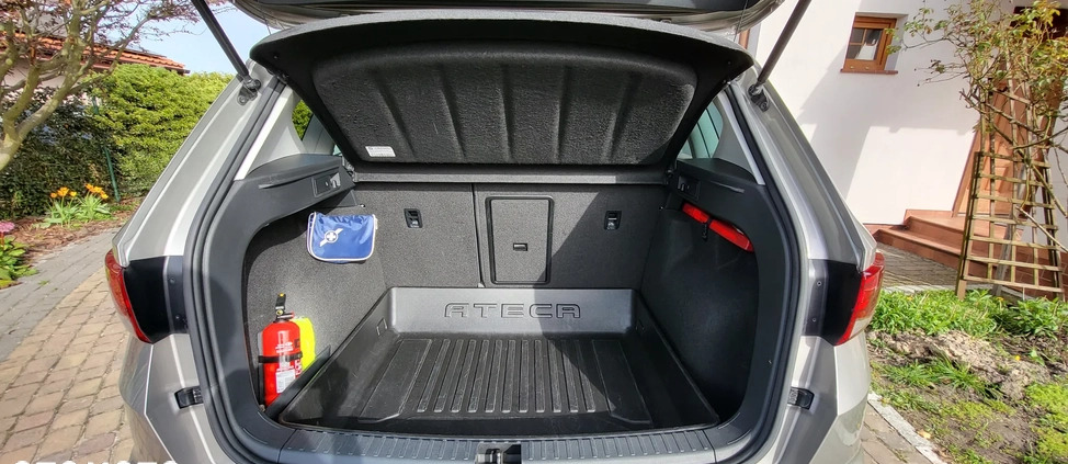 Seat Ateca cena 63900 przebieg: 191501, rok produkcji 2016 z Dukla małe 56
